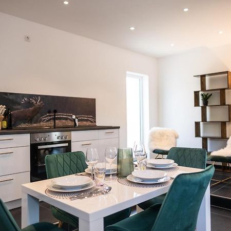 Klassen Apartments! Erleben Sie Biberach In Diesem Stilvollem Bungalow Mit Charme Und Komfort Biberach an der Riß Εξωτερικό φωτογραφία